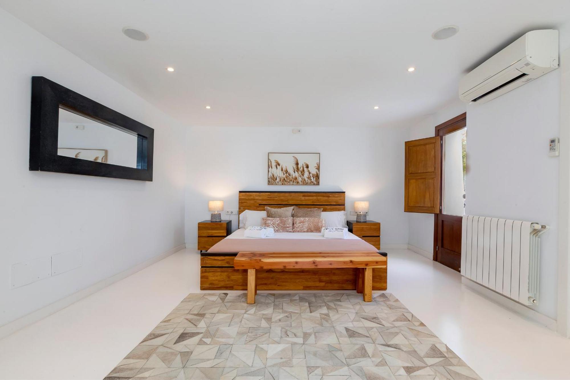 Villa Near Ibiza Town Sleeps 11 To 13 Guests Can Furnet Kültér fotó