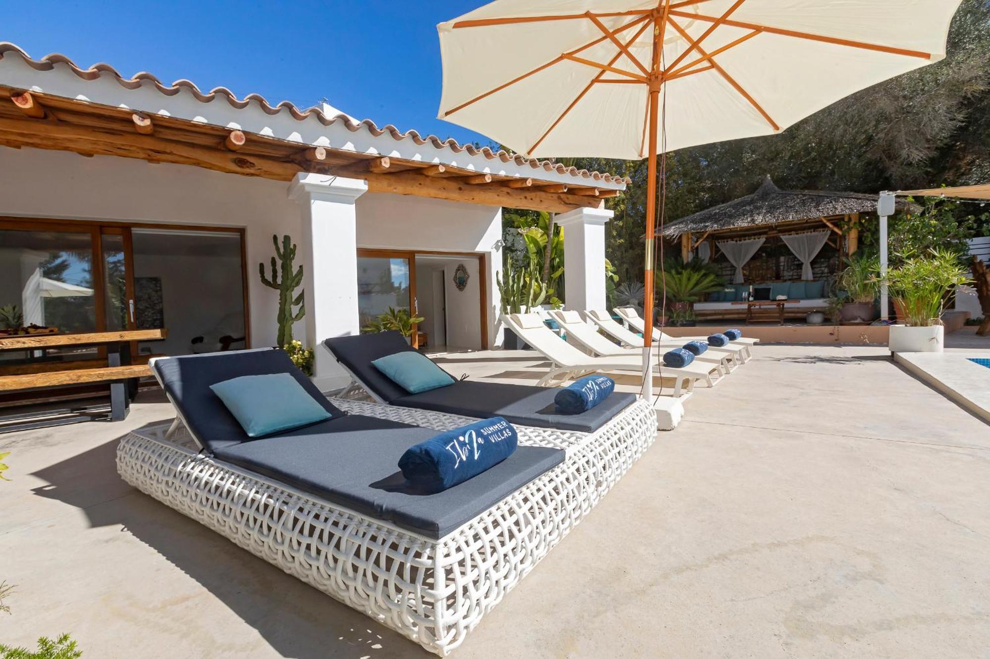 Villa Near Ibiza Town Sleeps 11 To 13 Guests Can Furnet Kültér fotó